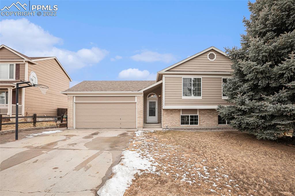 5035 Victory Rd., Colorado Springs, CO 80911