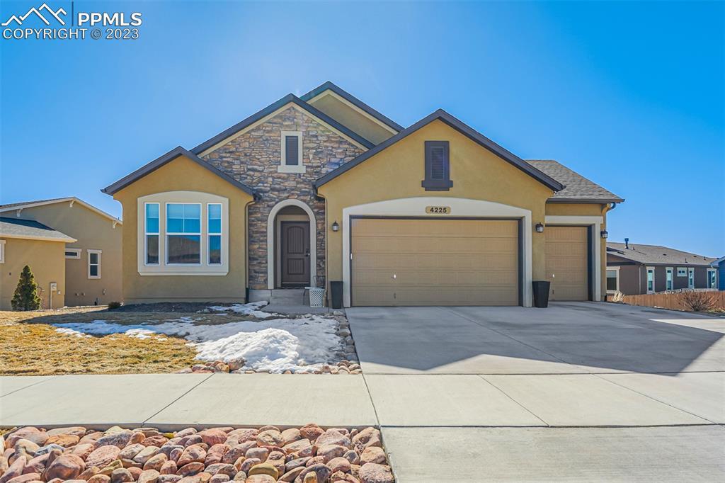 4225 New Santa Fe Tr., Colorado Springs, CO 80924