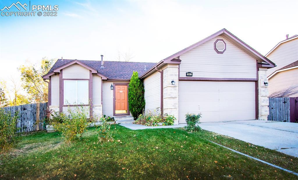 1643 S Canoe Creek Dr., Colorado Springs, CO 80906