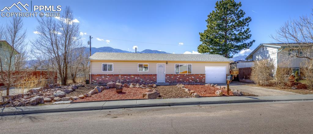 623 Catalina Dr., Colorado Springs, CO 80906