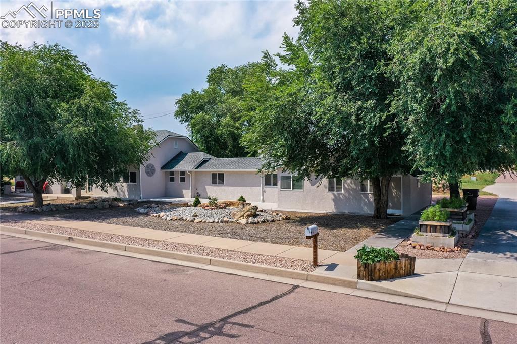 7110 Lake Ave., Fountain, CO 80817