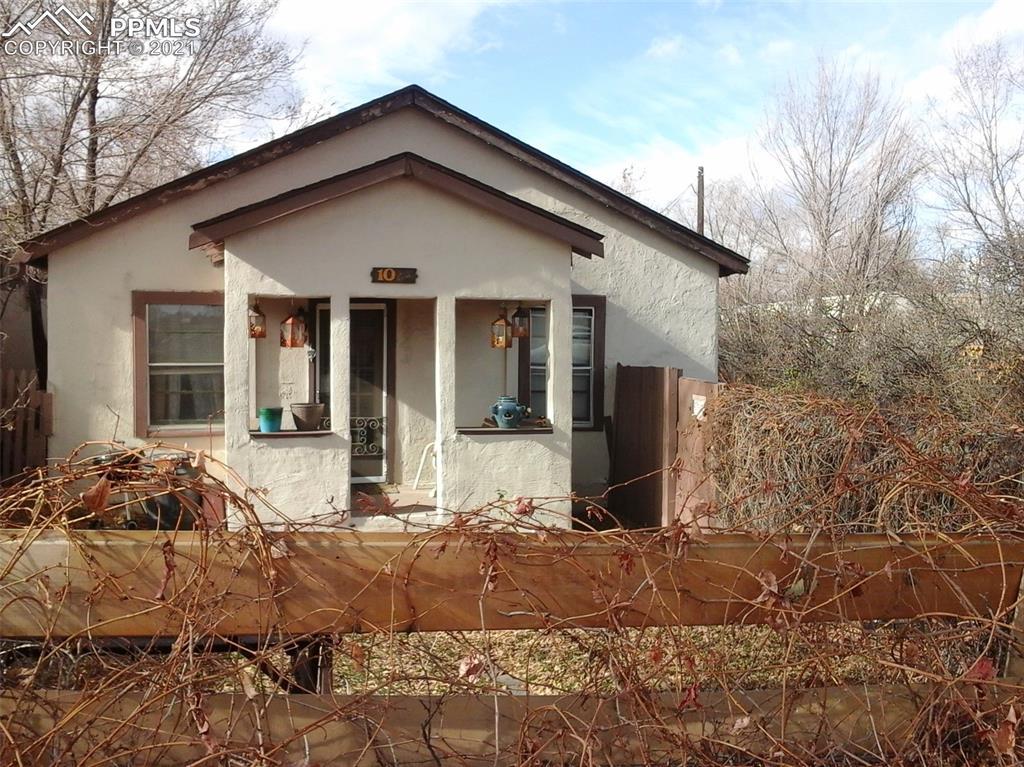 10 Iowa Ave., Colorado Springs, CO 80909