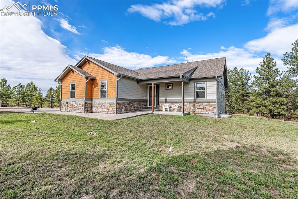 191 Rocky Cliff Rd., Elizabeth, CO 80107