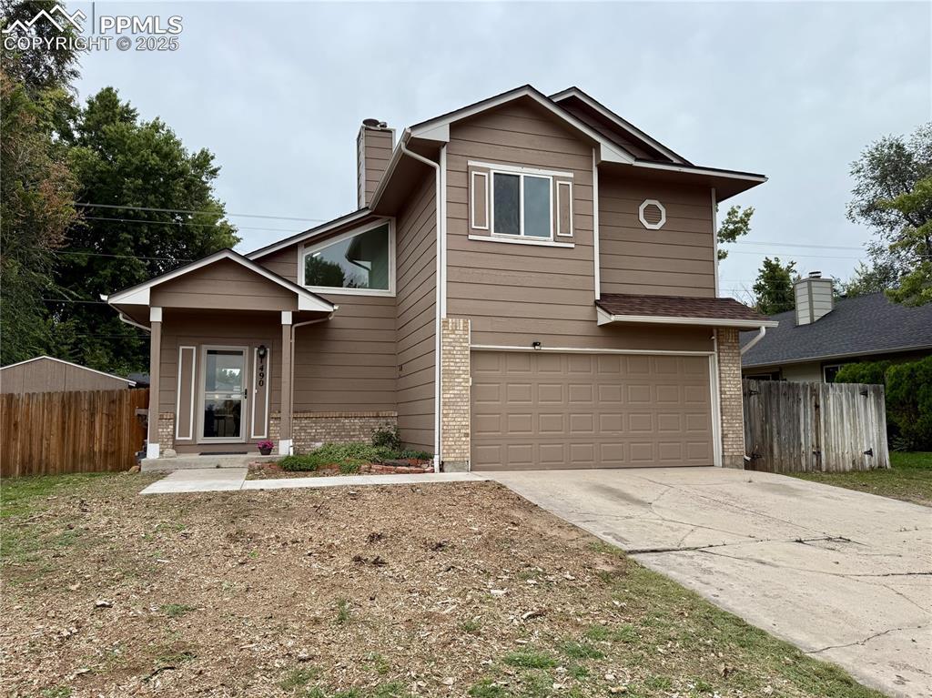 490 Dix Cir., Colorado Springs, CO 80911