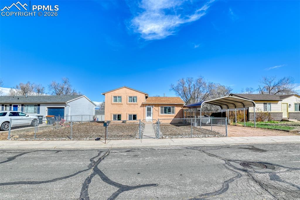 4032 Colony Hills Cir., Colorado Springs, CO 80916