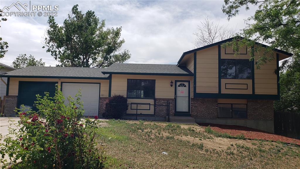 7325 Painted Rock Dr., Colorado Springs, CO 80911