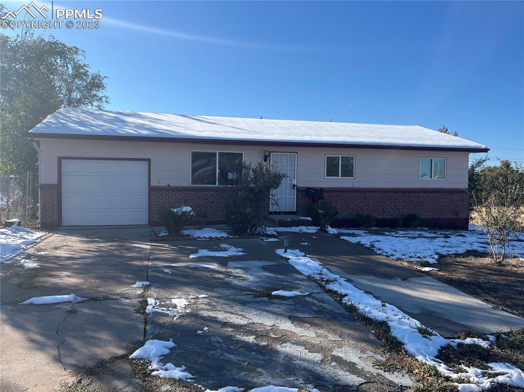 4218 S Chamberlin, Colorado Springs, CO 80906