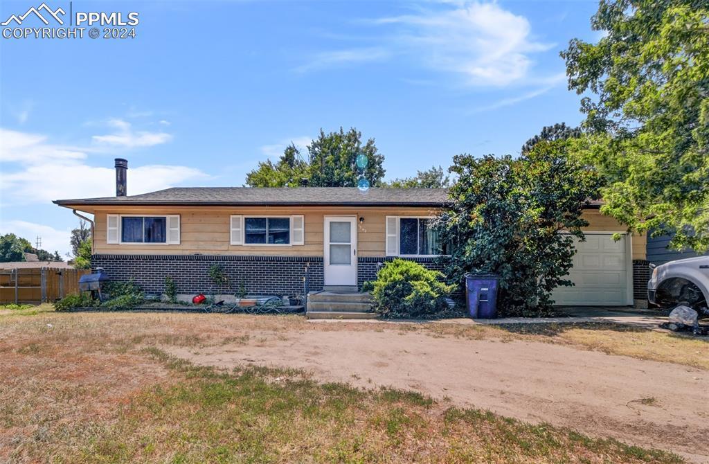 1342 Mears Dr., Colorado Springs, CO 80915