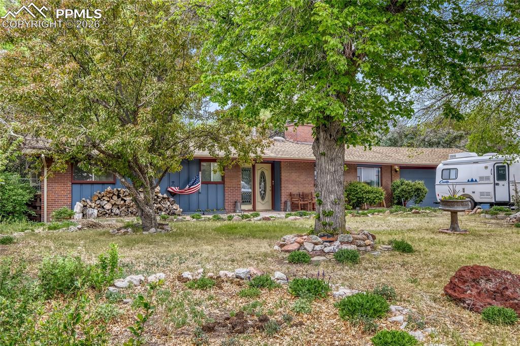 415 Chamberlin Pl., Colorado Springs, CO 80906