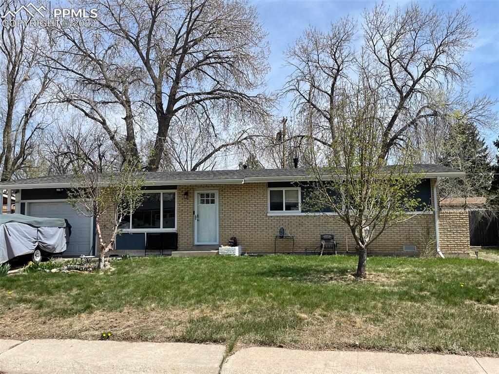 121 Bradley St., Colorado Springs, CO 80911