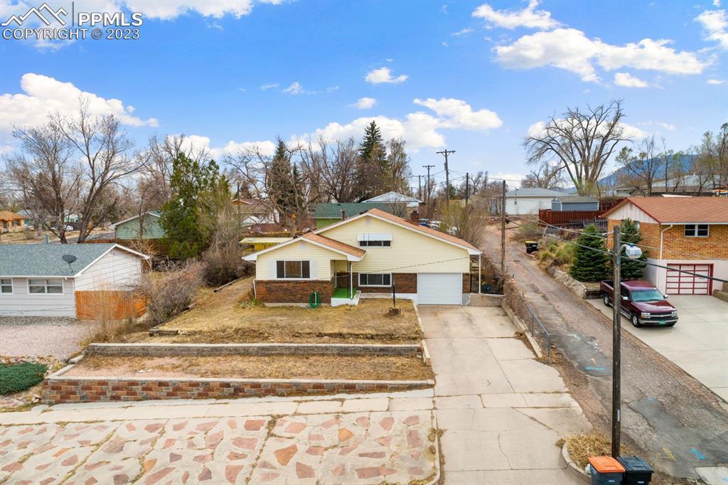2319 E San Miguel St., Colorado Springs, CO 80909