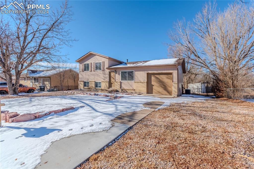206 Milton Dr., Colorado Springs, CO 80910