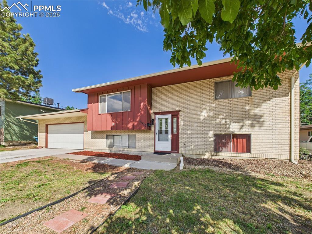 3210 Shalimar Ter., Pueblo, CO 81008