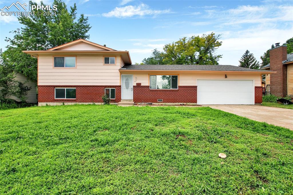 1307 Saratoga Dr., Colorado Springs, CO 80910