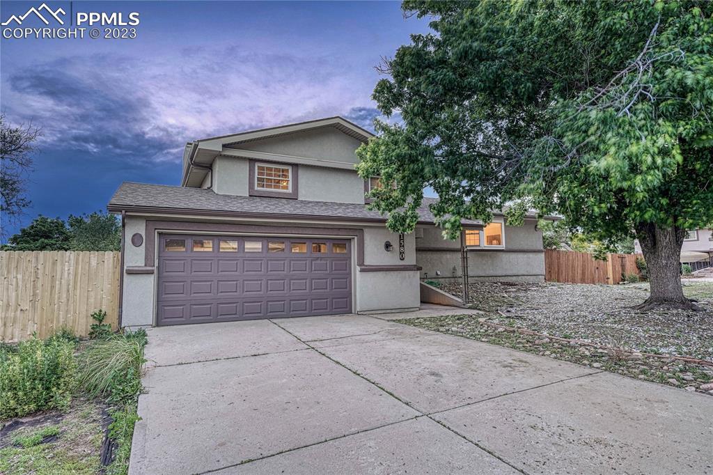 1580 Hathaway Dr., Colorado Springs, CO 80915