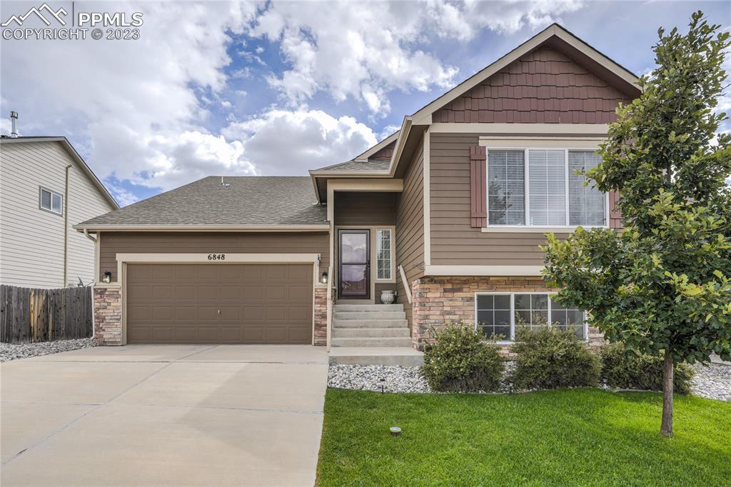 6848 Red Cardinal Loop, Colorado Springs, CO 80908