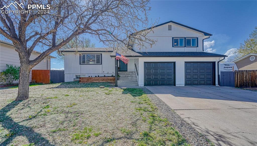 6930 Goldfield Dr., Colorado Springs, CO 80911