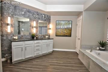 3770 Presidio Point #201, Colorado Springs, CO 80920