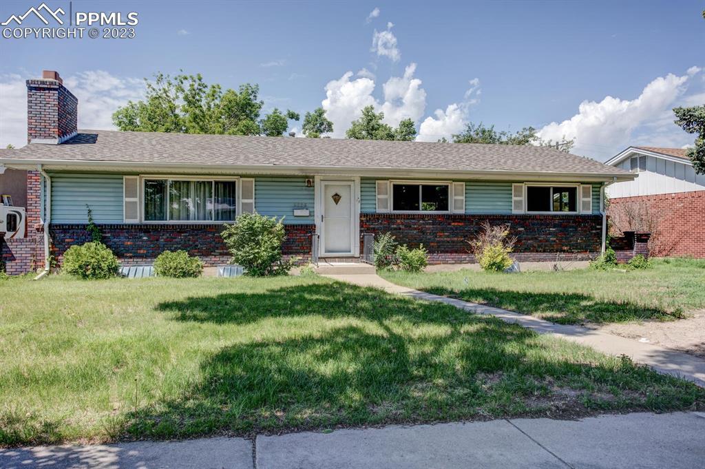 2338 N Circle Dr., Colorado Springs, CO 80909