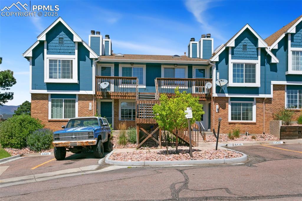 6438 Village Ln., Colorado Springs, CO 80918