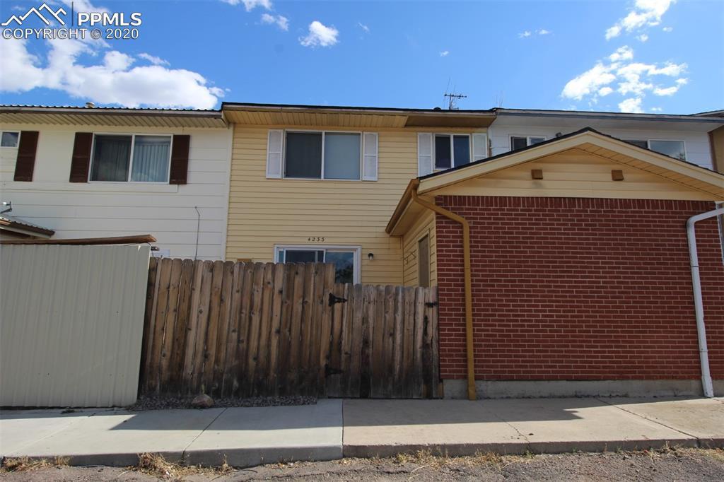 4233 Hunts Mill Ter., Colorado Springs, CO 80910