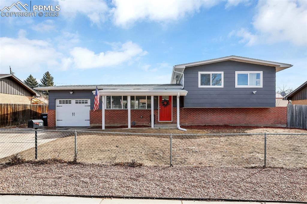165 Ithaca St., Colorado Springs, CO 80911