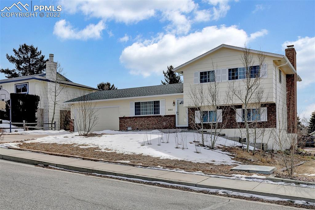 6001 Del Rey Dr., Colorado Springs, CO 80918