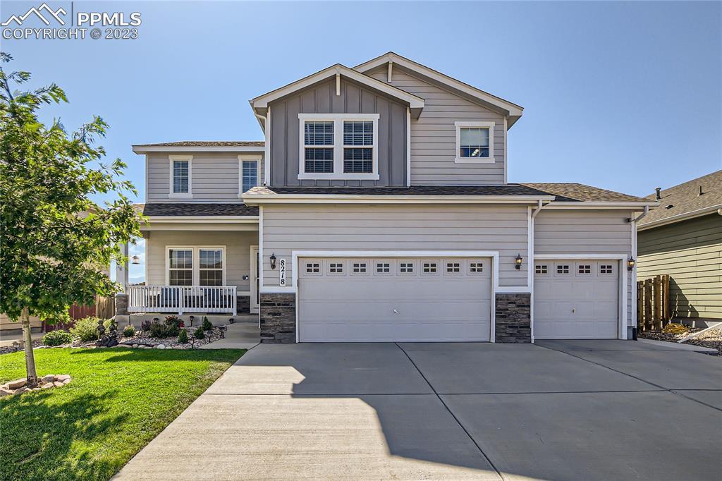 8218 Chasewood Loop, Colorado Springs, CO 80908