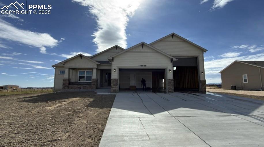 13059 Highland Crest Dr., Falcon, CO 80831