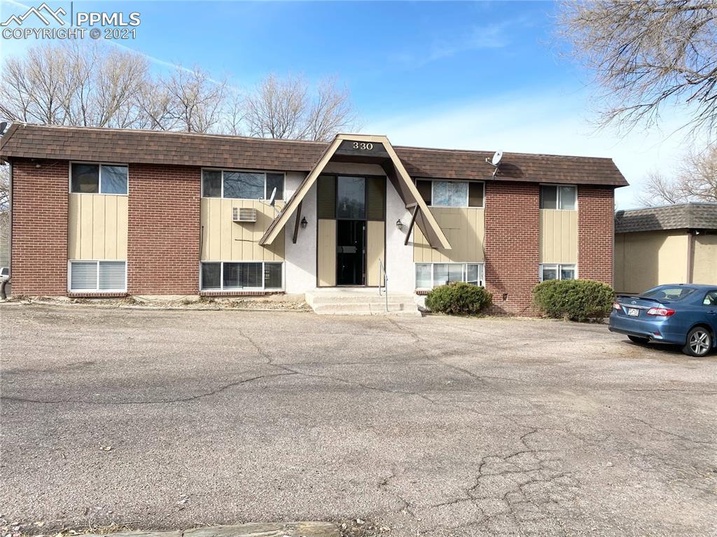 330 Vehr Dr., Colorado Springs, CO 80916