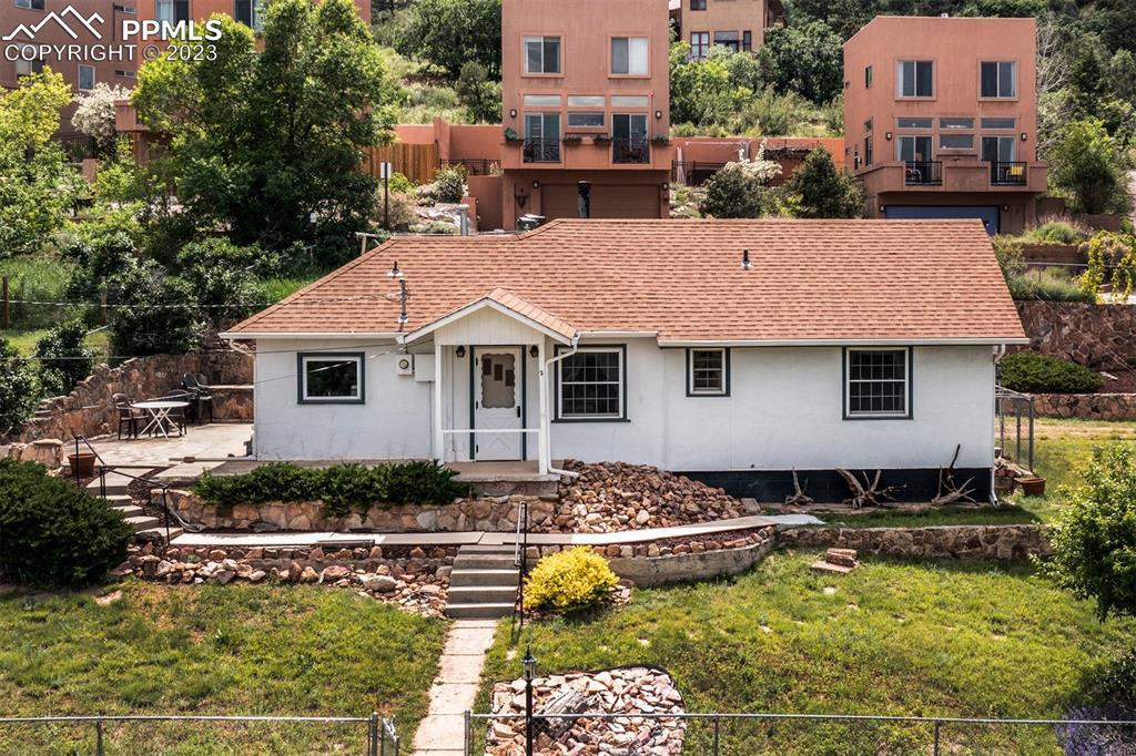 2 Garnett Ave., Manitou Springs, CO 80829