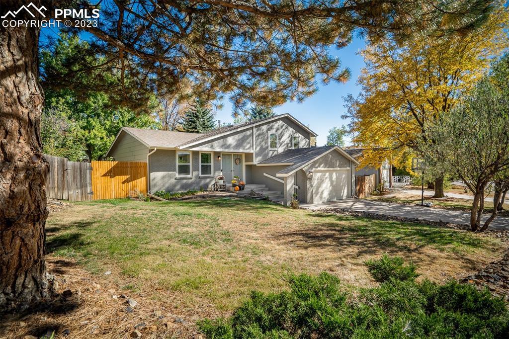 4860 W Old Farm Cir., Colorado Springs, CO 80917