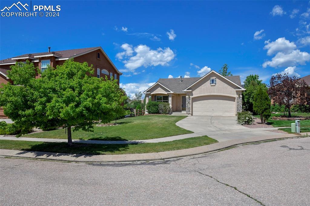 8570 Jacks Fork Dr., Colorado Springs, CO 80924