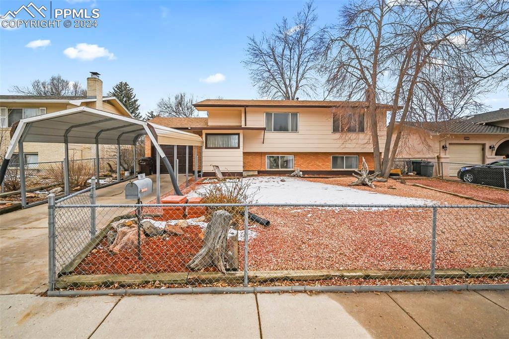 313 Fay Dr., Colorado Springs, CO 80911