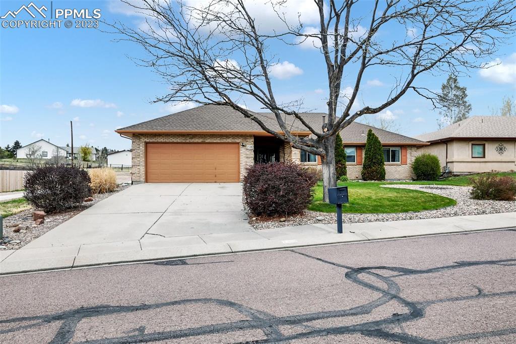 2310 Heatherdale Dr., Colorado Springs, CO 80915