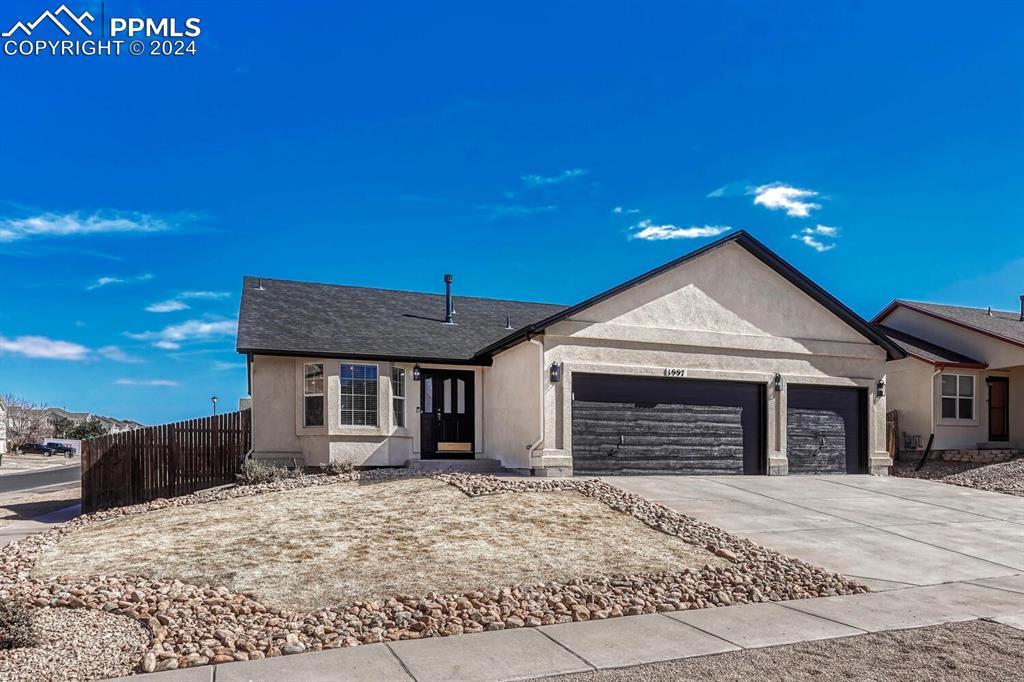 1997 Traces Ln., Colorado Springs, CO 80951