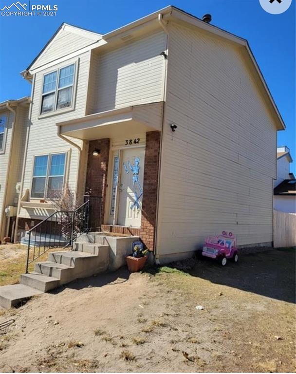 3842 Smoke Tree Dr., Colorado Springs, CO 80920