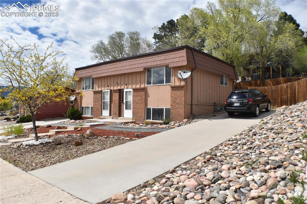 1186 Magnolia St., Colorado Springs, CO 80907