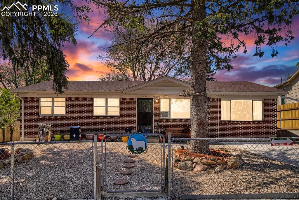 126 N Roosevelt St., Colorado Springs, CO 80909