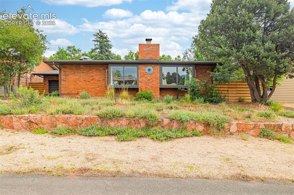 221 N 36th St., Colorado Springs, CO 80904