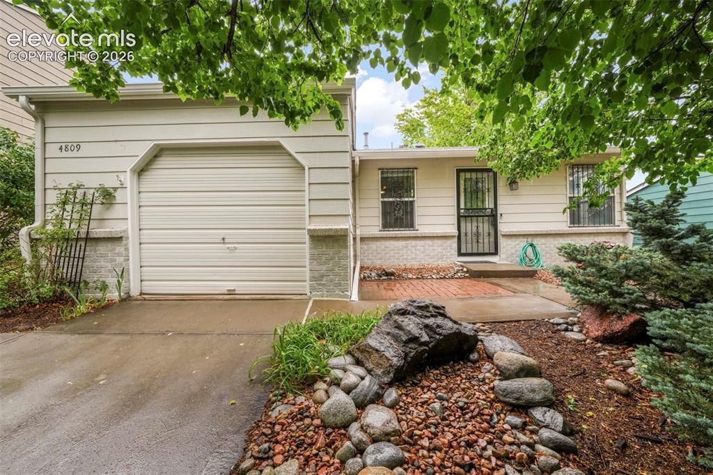 4809 S Quintero St., Aurora, CO 80015