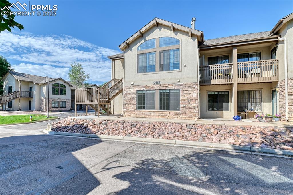 2112 Denton Grove #101, Colorado Springs, CO 80919