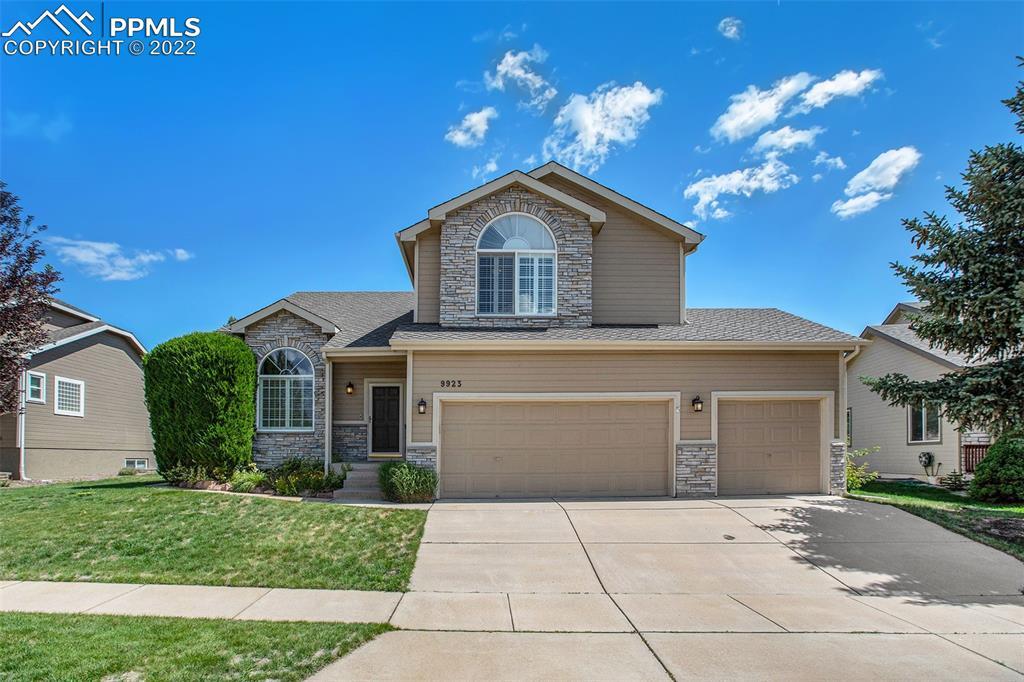 9923 Bridgeport Dr., Colorado Springs, CO 80920