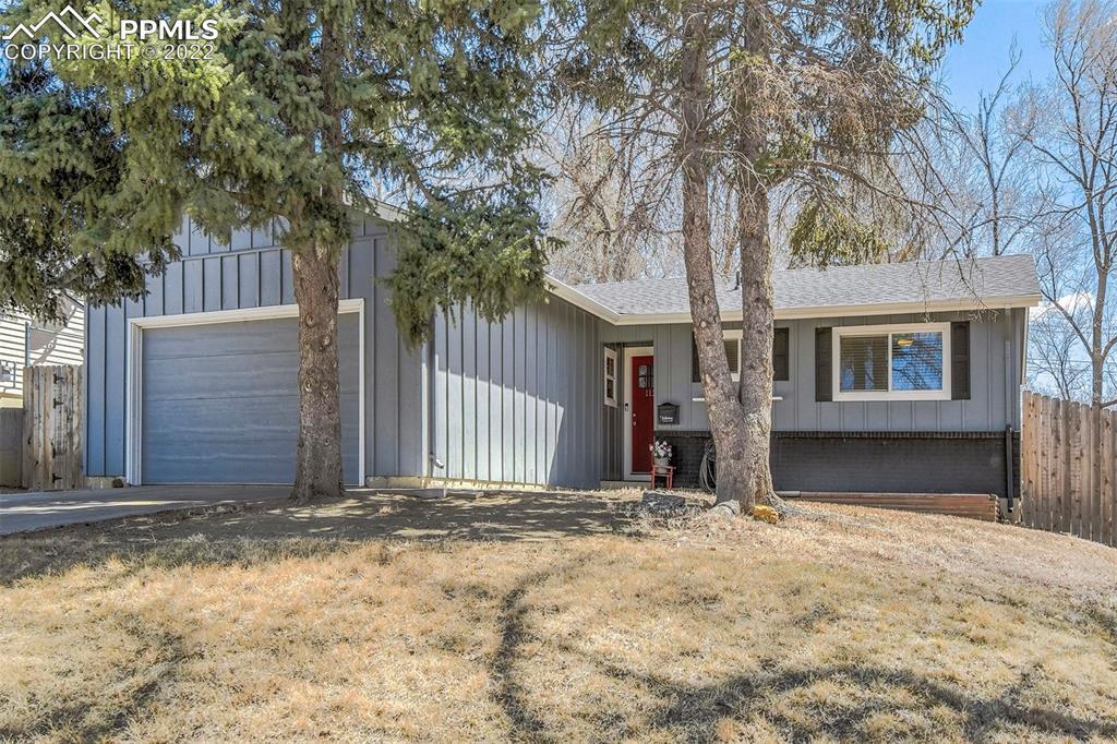 1127 Yosemite Dr., Colorado Springs, CO 80910