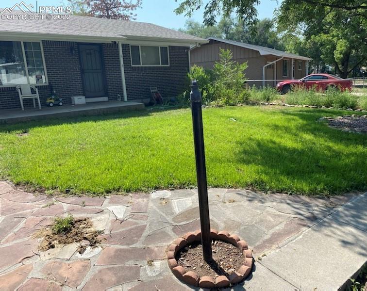 171 Ithaca St., Colorado Springs, CO 80911