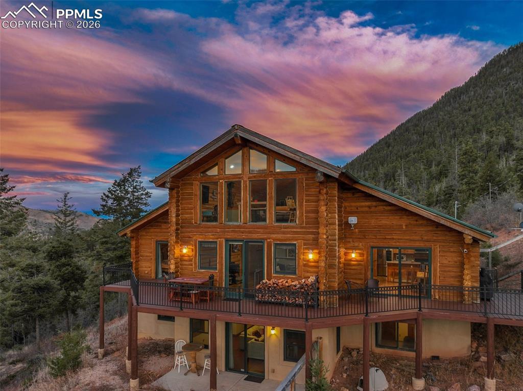 9110 Mountain Rd., Cascade, CO 80809