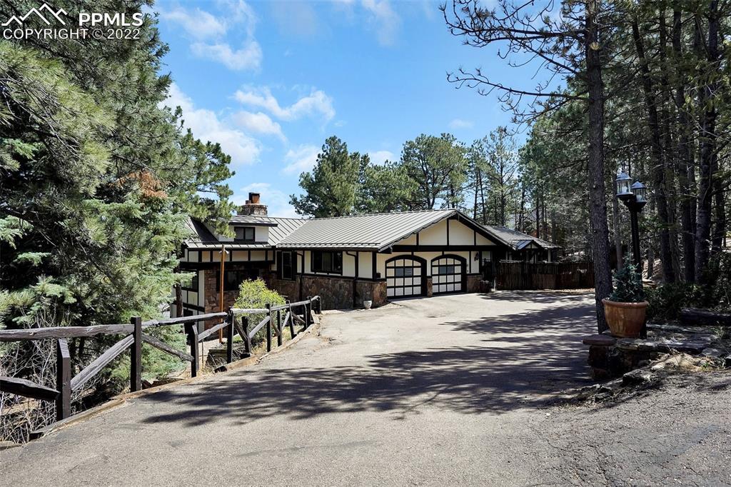 11 Leaming Rd., Colorado Springs, CO 80906