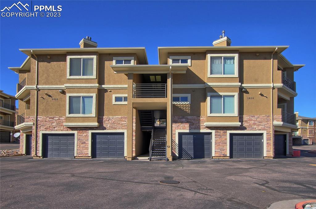 1816 Montura View #101, Colorado Springs, CO 80919