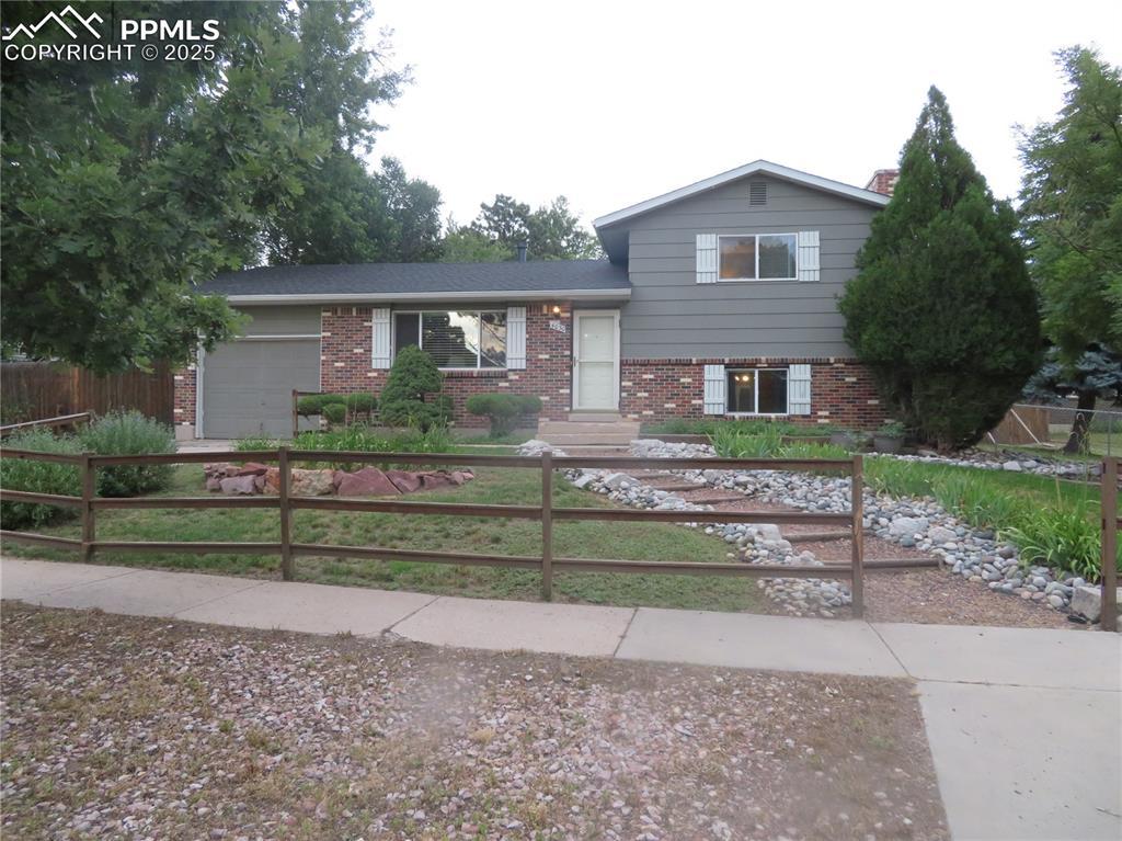 4030 Hollow Rd., Colorado Springs, CO 80917