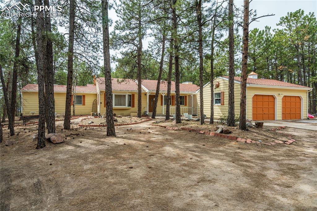 2550 Mountain Pine Ln., Colorado Springs, CO 80921